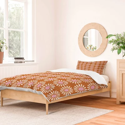 Retro Jumbo Daisy Schatzi Brown Duvet Cover Set Orange/White - Deny Designs 3 Retro Jumbo Daisy Schatzi Brown Duvet Cover Set Orange/White - Deny Designs